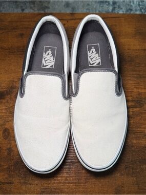 Vans Suede Slip-On Sneakers